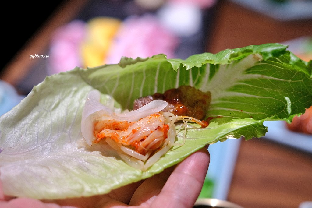 台中東區︱姜滿堂．豆府集團旗下燒肉品牌，標榜正宗韓國直火燒肉，生菜、小菜吃到飽 @QQ的懶骨頭