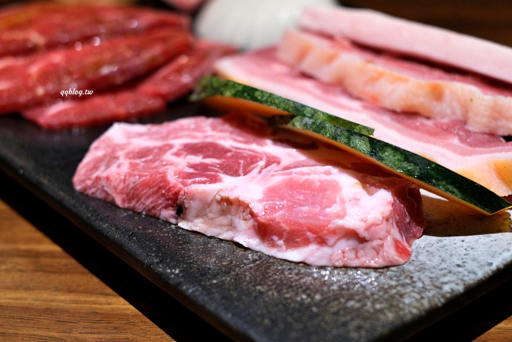 台中東區︱姜滿堂．豆府集團旗下燒肉品牌，標榜正宗韓國直火燒肉，生菜、小菜吃到飽 @QQ的懶骨頭