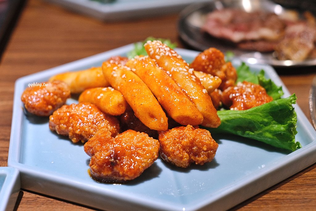 台中東區︱姜滿堂．豆府集團旗下燒肉品牌，標榜正宗韓國直火燒肉，生菜、小菜吃到飽 @QQ的懶骨頭