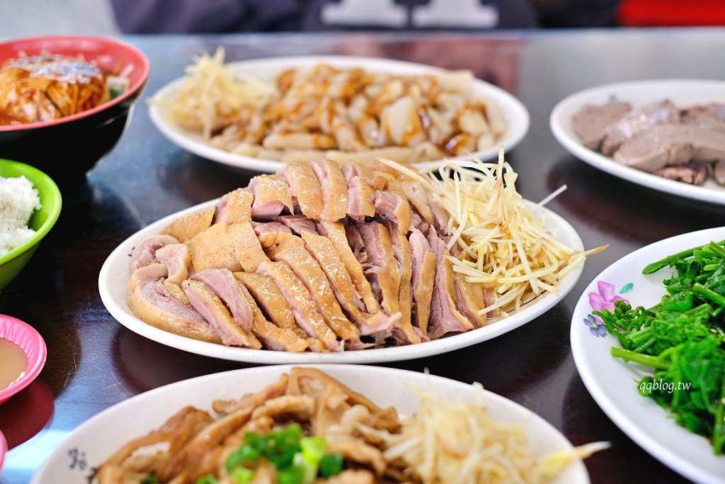 苗栗卓蘭︱阿榮鵝肉店．在地人氣鵝肉店，只營業中午生意就好到爆 @QQ的懶骨頭
