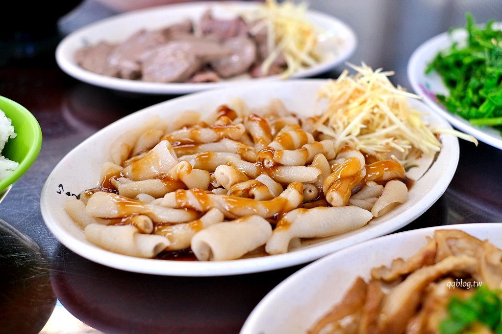 苗栗卓蘭︱阿榮鵝肉店．在地人氣鵝肉店，只營業中午生意就好到爆 @QQ的懶骨頭