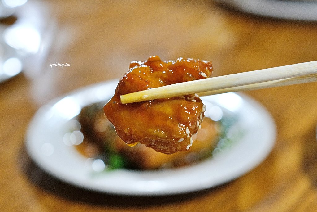 台中南屯︱八卦窯餐廳．在磚窯裡品嚐熱炒料理，招牌菜色金字塔一刀肉、心知肚明需提早二天預訂 @QQ的懶骨頭