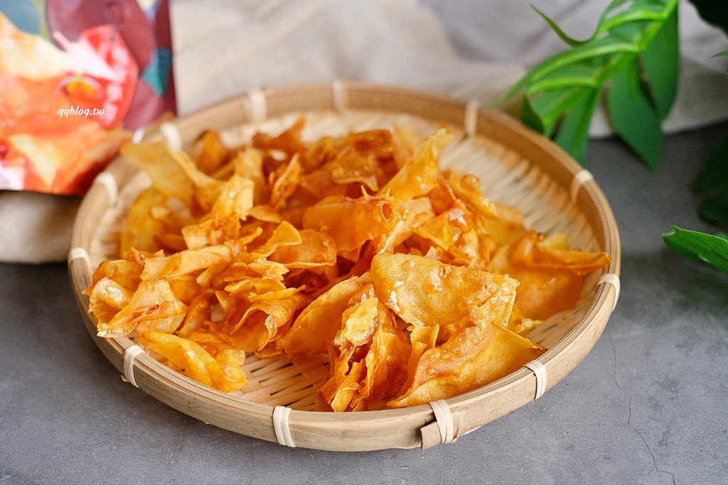台東︱連城記地瓜酥．台東必買伴手禮，google評價高達4.9顆星 @QQ的懶骨頭