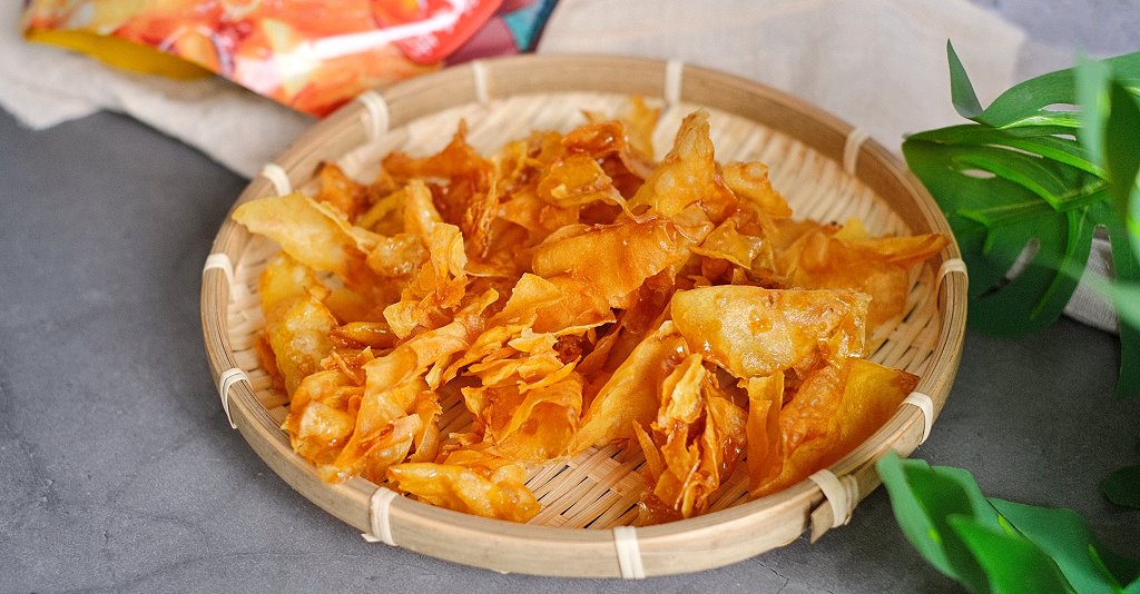 台東︱連城記地瓜酥．台東必買伴手禮，google評價高達4.9顆星 @QQ的懶骨頭