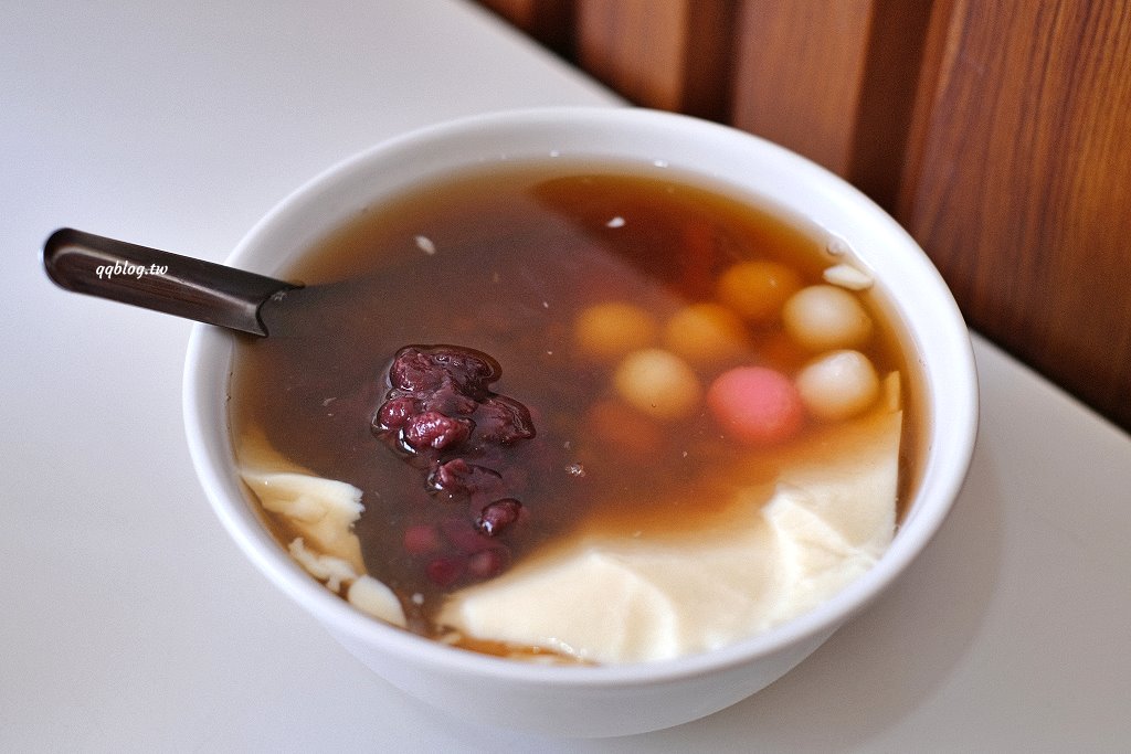 台中沙鹿︱豆粹豆花坊．隱身在巷弄裡的美味手打冰和豆花，光田醫院週邊美食推薦(已歇業) @QQ的懶骨頭