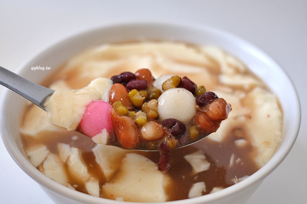 台中沙鹿︱豆粹豆花坊．隱身在巷弄裡的美味手打冰和豆花，光田醫院週邊美食推薦(已歇業) @QQ的懶骨頭