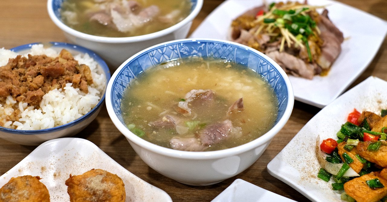 台中豐原︱阿旺澄食堂．傳承自媽媽好手藝的古早味小吃，新店面新氣象，只是價格也回不去了 @QQ的懶骨頭
