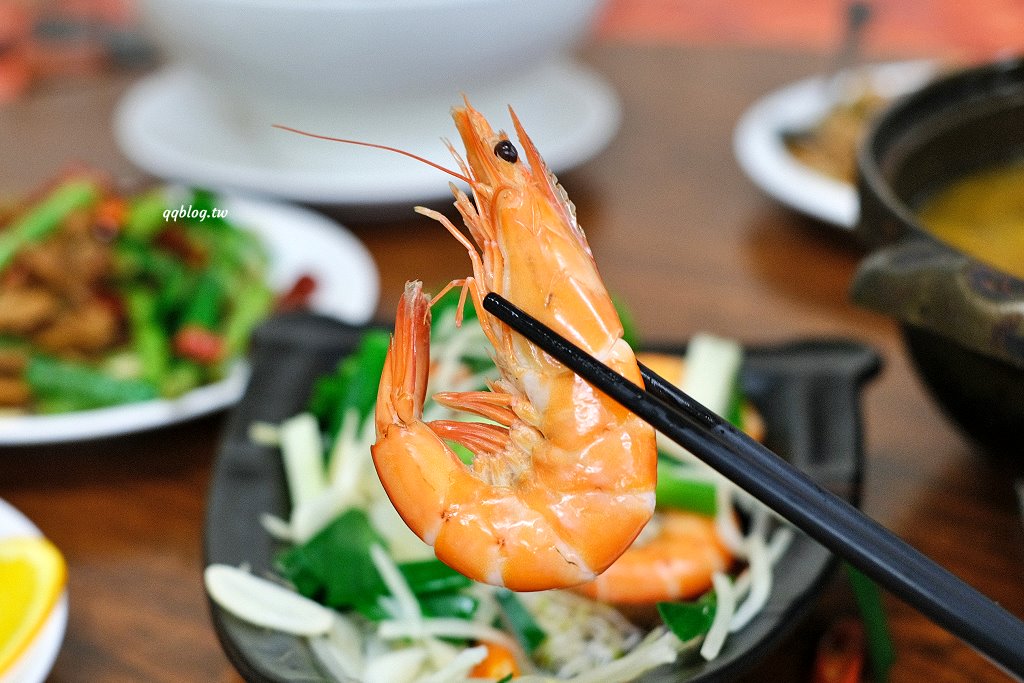 苗栗三義︱大眾庭園客家小館.招牌燜鴨一鴨二吃,乾筍滷封肉也很邪惡,三義餐廳推薦 @QQ的懶骨頭 苗栗三義︱大眾庭園客家小館.招牌燜鴨一鴨二吃,乾筍滷封肉也很邪惡,三義餐廳推薦 @QQ的懶骨頭