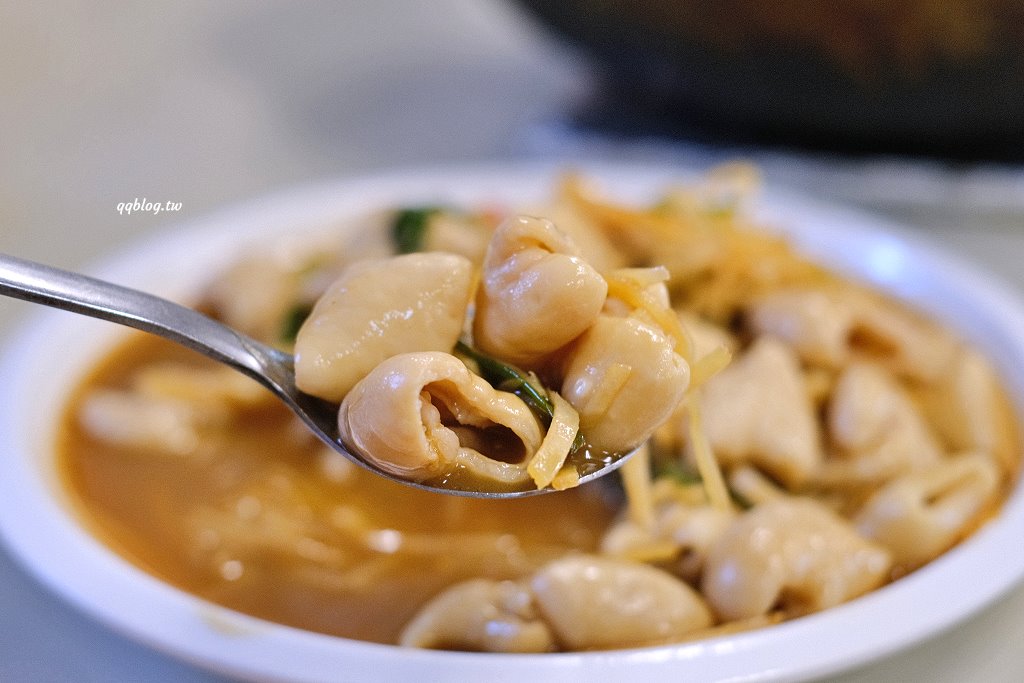 苗栗三義︱大眾庭園客家小館．招牌燜鴨一鴨二吃，乾筍滷封肉也很邪惡，三義餐廳推薦 @QQ的懶骨頭