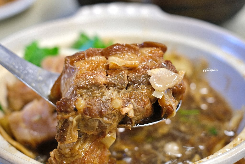 苗栗三義︱大眾庭園客家小館.招牌燜鴨一鴨二吃,乾筍滷封肉也很邪惡,三義餐廳推薦 @QQ的懶骨頭 苗栗三義︱大眾庭園客家小館.招牌燜鴨一鴨二吃,乾筍滷封肉也很邪惡,三義餐廳推薦 @QQ的懶骨頭