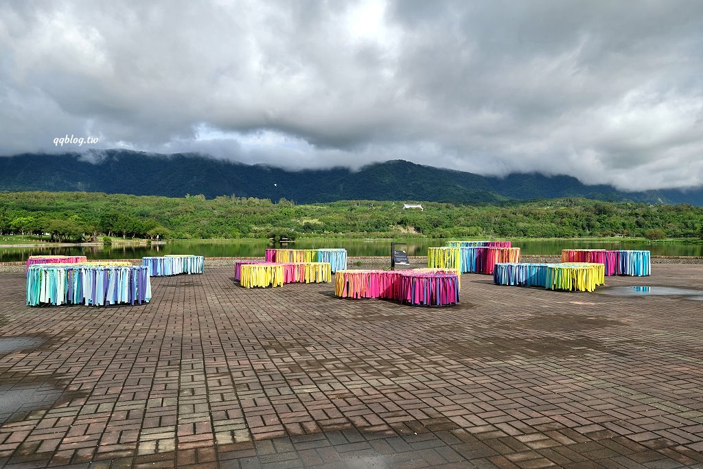 台東池上︱大波池．騎著腳踏車或是散散步，欣賞美麗的湖畔景色，悠閒的慢慢遊 @QQ的懶骨頭