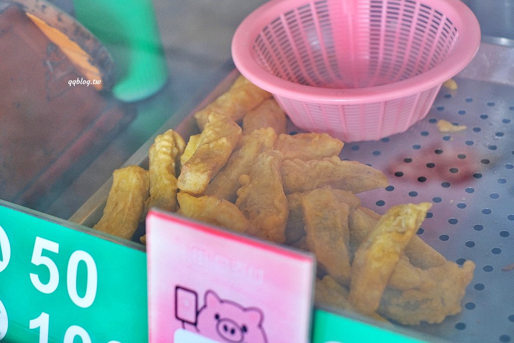 台中新社︱天下第一菇．一次品嚐四種酥炸鮮菇，酥脆鹹香又涮嘴 @QQ的懶骨頭