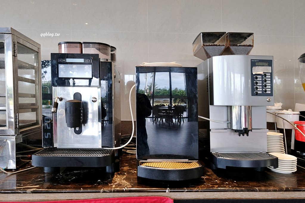 台東住宿︱凱旋星光酒店．台東最靠海的飯店，24小時點心吧，離各個景點都很方便 @QQ的懶骨頭