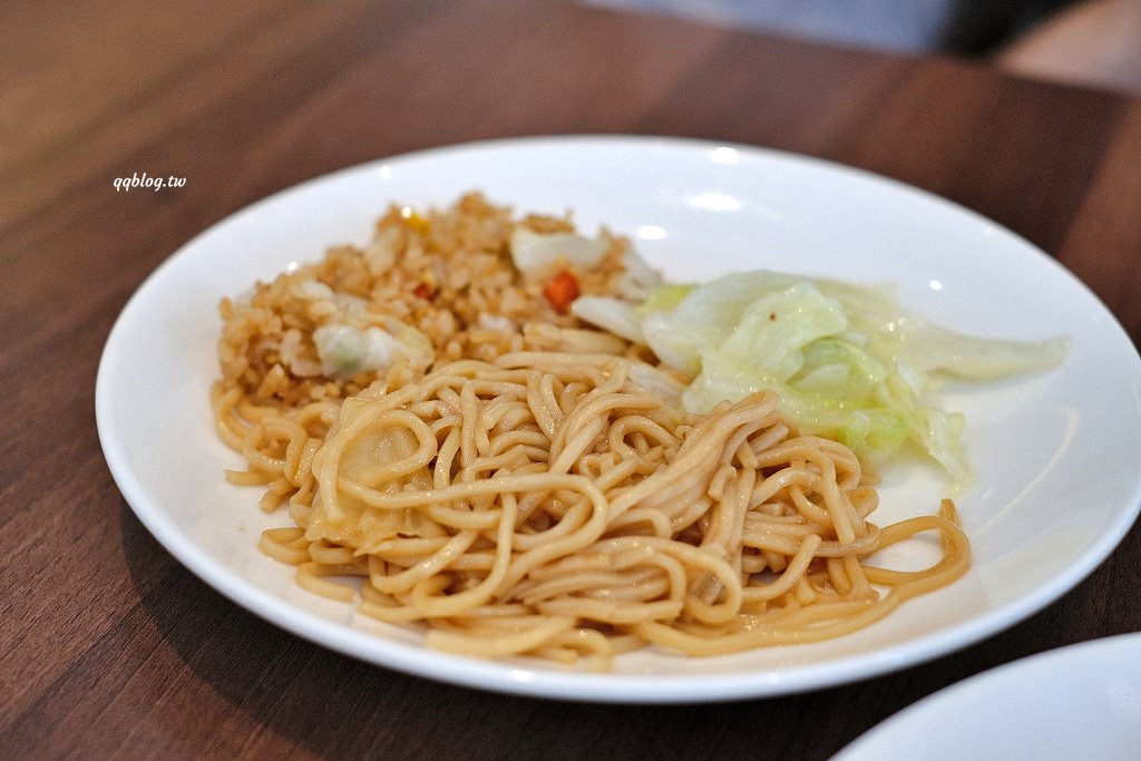 台東住宿︱凱旋星光酒店．台東最靠海的飯店，24小時點心吧，離各個景點都很方便 @QQ的懶骨頭