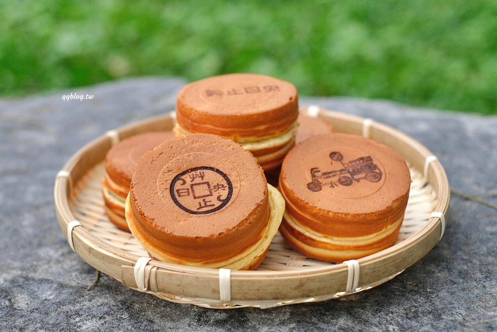 台中東勢︱艸止日央 製餅舖．長的像紅豆餅的鬆餅燒，一天只賣3.5小時，要買要快(已歇業) @QQ的懶骨頭