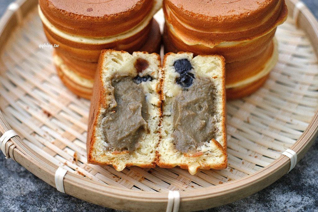 台中東勢︱艸止日央 製餅舖．長的像紅豆餅的鬆餅燒，一天只賣3.5小時，要買要快(已歇業) @QQ的懶骨頭