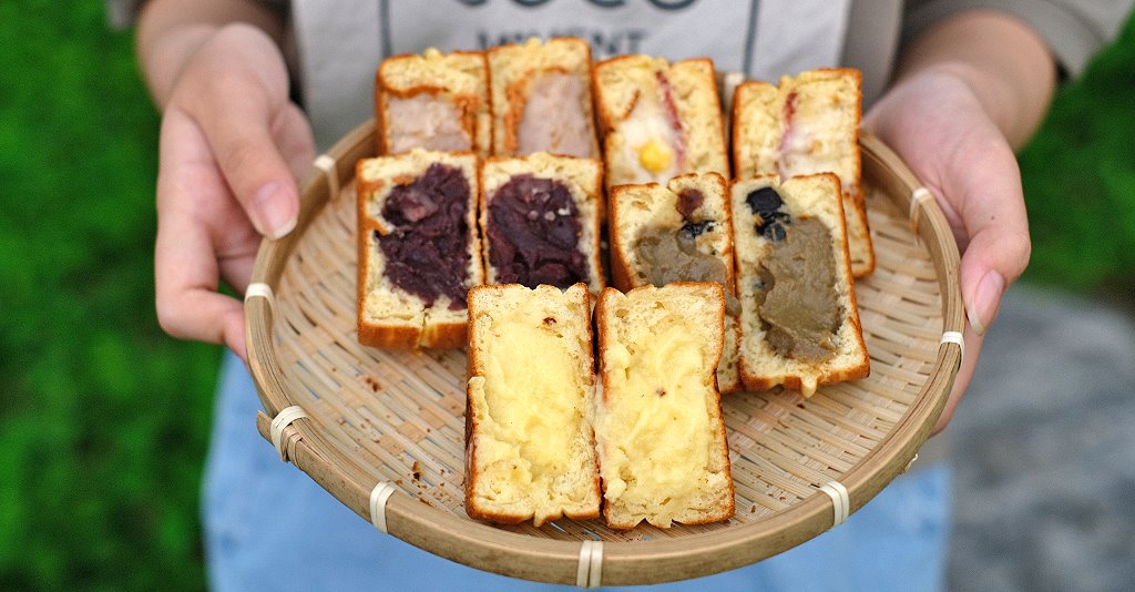 台中東勢︱艸止日央 製餅舖．長的像紅豆餅的鬆餅燒，一天只賣3.5小時，要買要快(已歇業) @QQ的懶骨頭