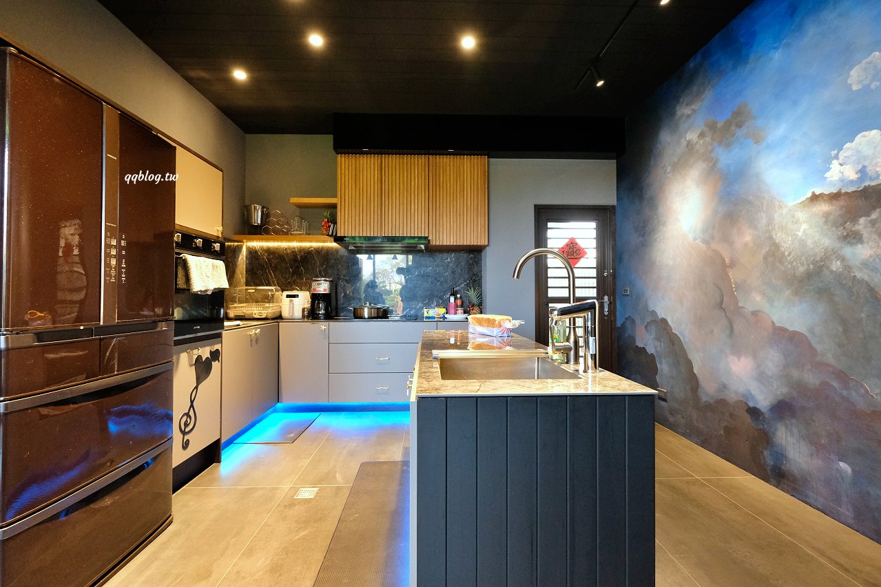 宜蘭冬山︱爵士333 頂級Villa.被田園環繞的宜蘭最新包棟民宿,唯美的星空網美泡澡房、KTV歡唱,冬山河住宿推薦 @QQ的懶骨頭 宜蘭冬山︱爵士333 頂級Villa.被田園環繞的宜蘭最新包棟民宿,唯美的星空網美泡澡房、KTV歡唱,冬山河住宿推薦 @QQ的懶骨頭