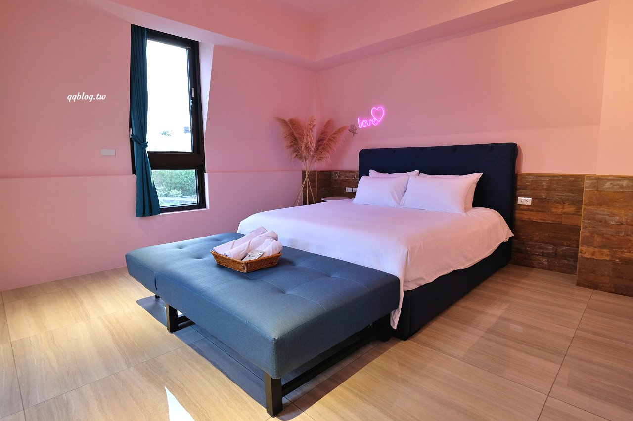 宜蘭冬山︱爵士333 頂級Villa．被田園環繞的宜蘭最新包棟民宿，唯美的星空網美泡澡房、KTV歡唱，冬山河住宿推薦 @QQ的懶骨頭