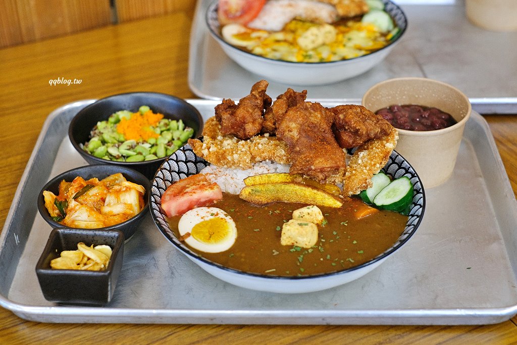 南投埔里︱山上山下.IG爆紅的日式咖哩,價格偏高、口味中規中矩 @QQ的懶骨頭 南投埔里︱山上山下.IG爆紅的日式咖哩,價格偏高、口味中規中矩 @QQ的懶骨頭