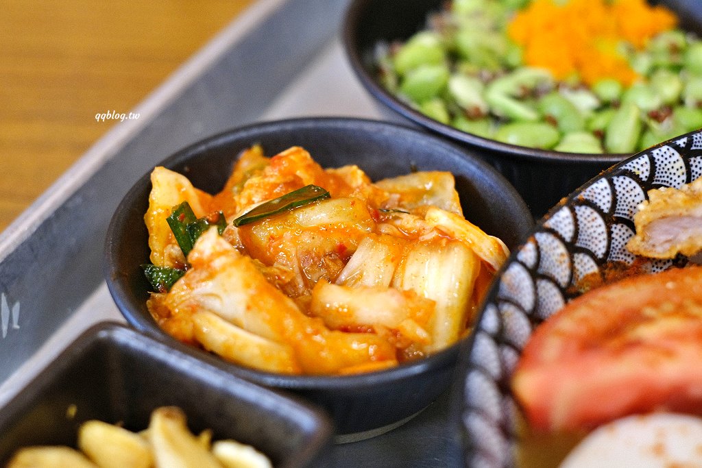 南投埔里︱山上山下.IG爆紅的日式咖哩,價格偏高、口味中規中矩 @QQ的懶骨頭 南投埔里︱山上山下.IG爆紅的日式咖哩,價格偏高、口味中規中矩 @QQ的懶骨頭