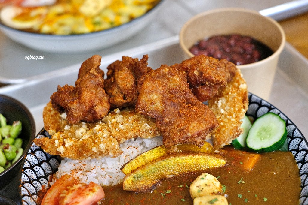 南投埔里︱山上山下.IG爆紅的日式咖哩,價格偏高、口味中規中矩 @QQ的懶骨頭 南投埔里︱山上山下.IG爆紅的日式咖哩,價格偏高、口味中規中矩 @QQ的懶骨頭