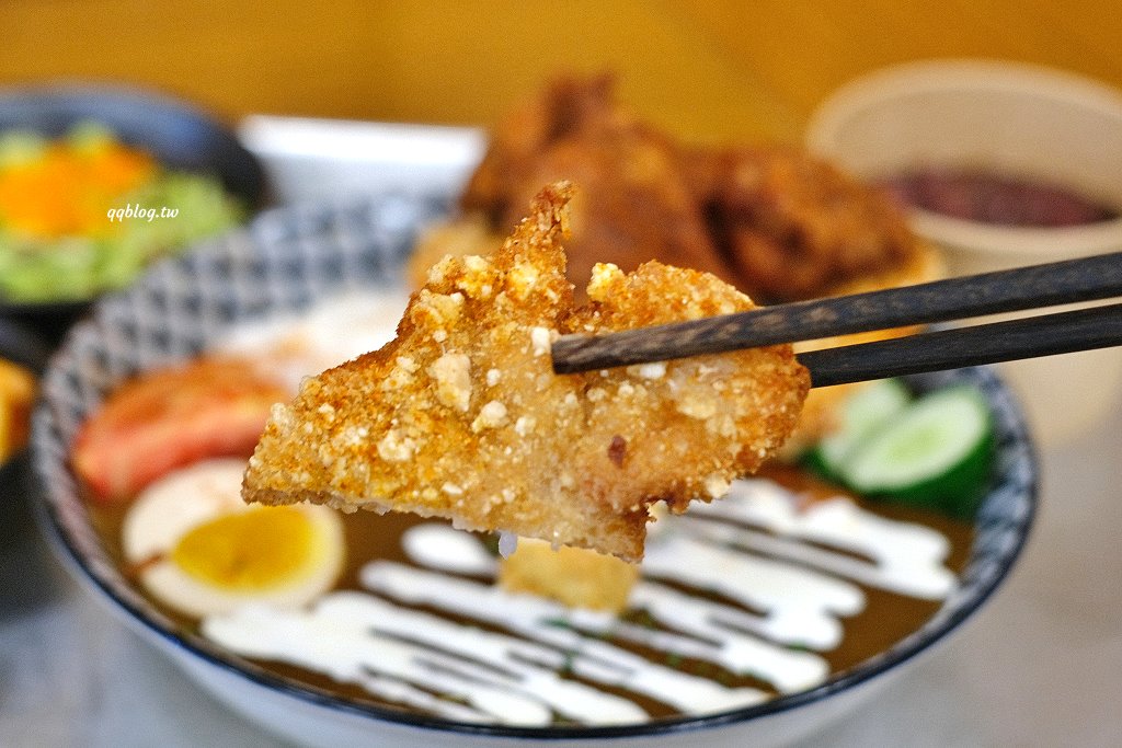 南投埔里︱山上山下.IG爆紅的日式咖哩,價格偏高、口味中規中矩 @QQ的懶骨頭 南投埔里︱山上山下.IG爆紅的日式咖哩,價格偏高、口味中規中矩 @QQ的懶骨頭