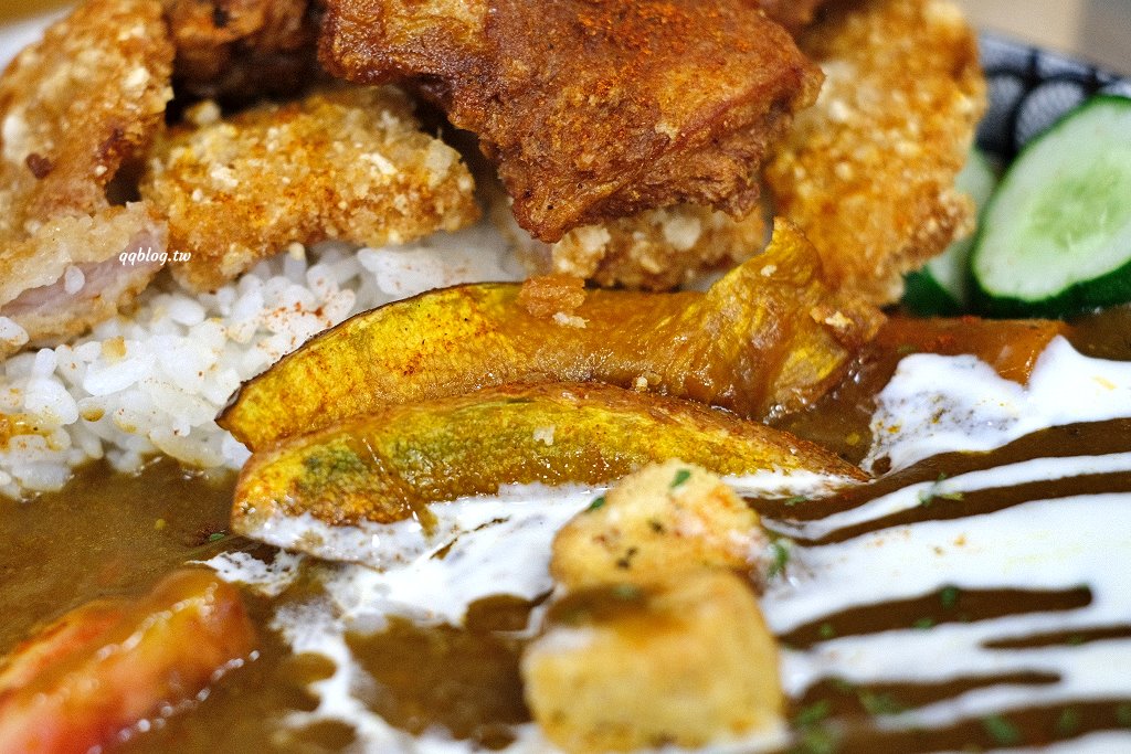 南投埔里︱山上山下．IG爆紅的日式咖哩，價格偏高、口味中規中矩 @QQ的懶骨頭