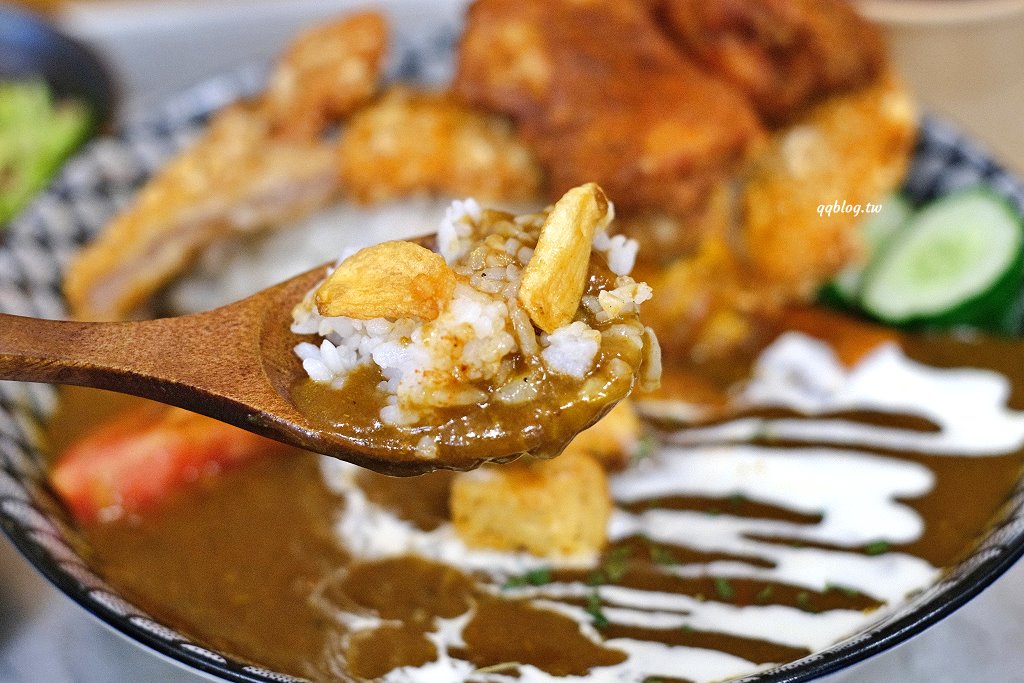 南投埔里︱山上山下.IG爆紅的日式咖哩,價格偏高、口味中規中矩 @QQ的懶骨頭 南投埔里︱山上山下.IG爆紅的日式咖哩,價格偏高、口味中規中矩 @QQ的懶骨頭