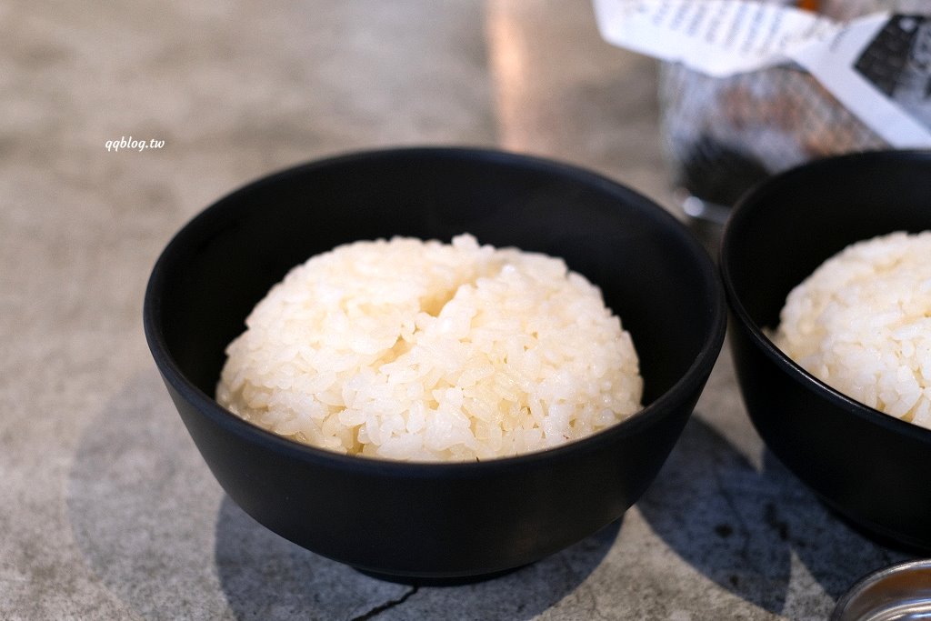 台中北區︱8德司創意餐館．8層蒸籠堆疊成一座101海鮮塔，IG爆紅美食 @QQ的懶骨頭