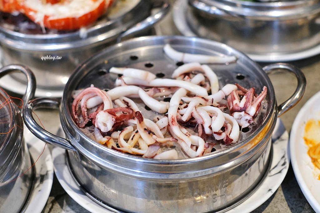 台中北區︱8德司創意餐館．8層蒸籠堆疊成一座101海鮮塔，IG爆紅美食 @QQ的懶骨頭