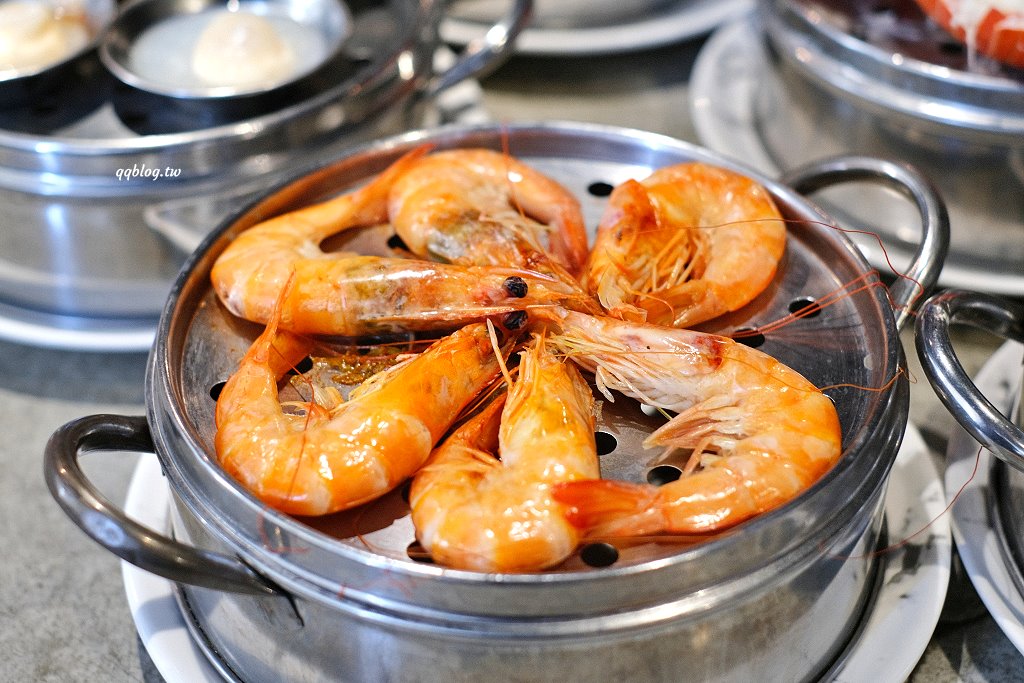 台中北區︱8德司創意餐館．8層蒸籠堆疊成一座101海鮮塔，IG爆紅美食 @QQ的懶骨頭