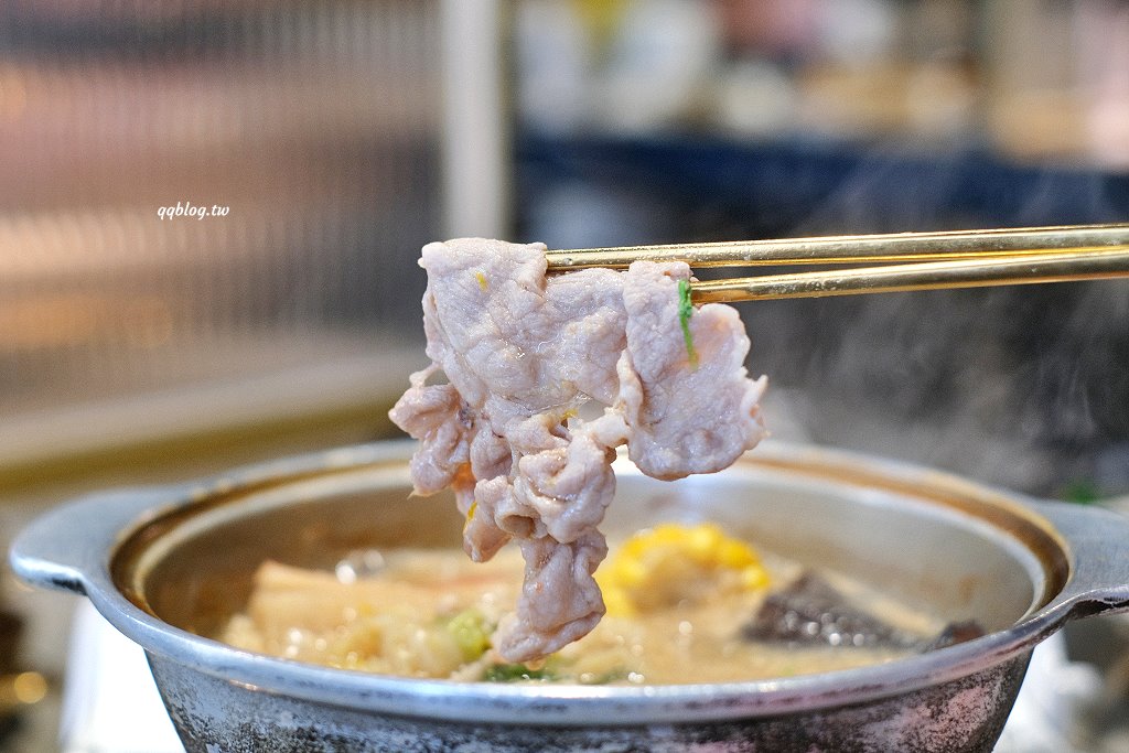 台中北區︱8德司創意餐館．8層蒸籠堆疊成一座101海鮮塔，IG爆紅美食 @QQ的懶骨頭