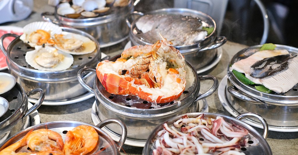 台中北區︱8德司創意餐館．8層蒸籠堆疊成一座101海鮮塔，IG爆紅美食 @QQ的懶骨頭