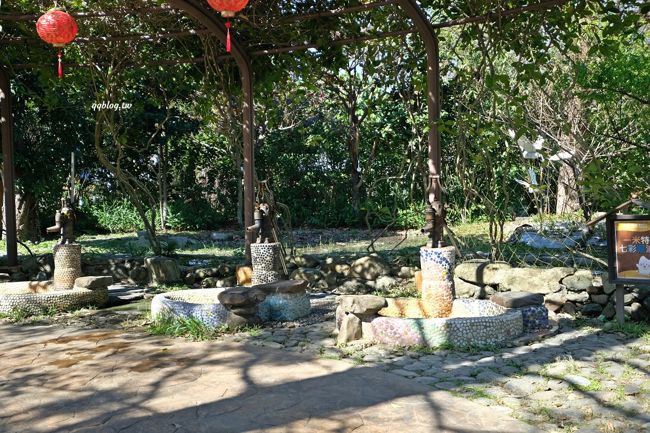 宜蘭蘇澳︱一米特米食點心觀光工廠．超好買伴手禮觀光工廠，宜蘭雨天室內景點推薦 @QQ的懶骨頭