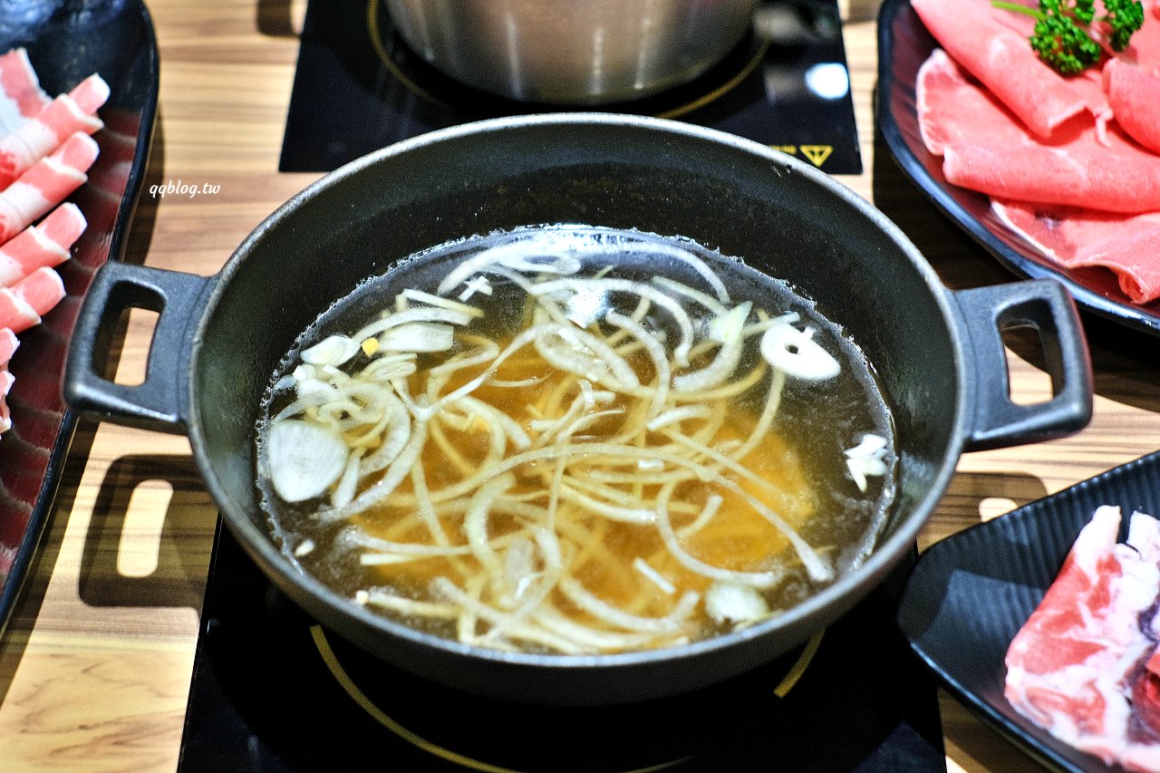 台中豐原︱十二段鍋の物 豐原店．彰化人氣鍋物二代店，野菜、飲料、冰品無限供應 @QQ的懶骨頭