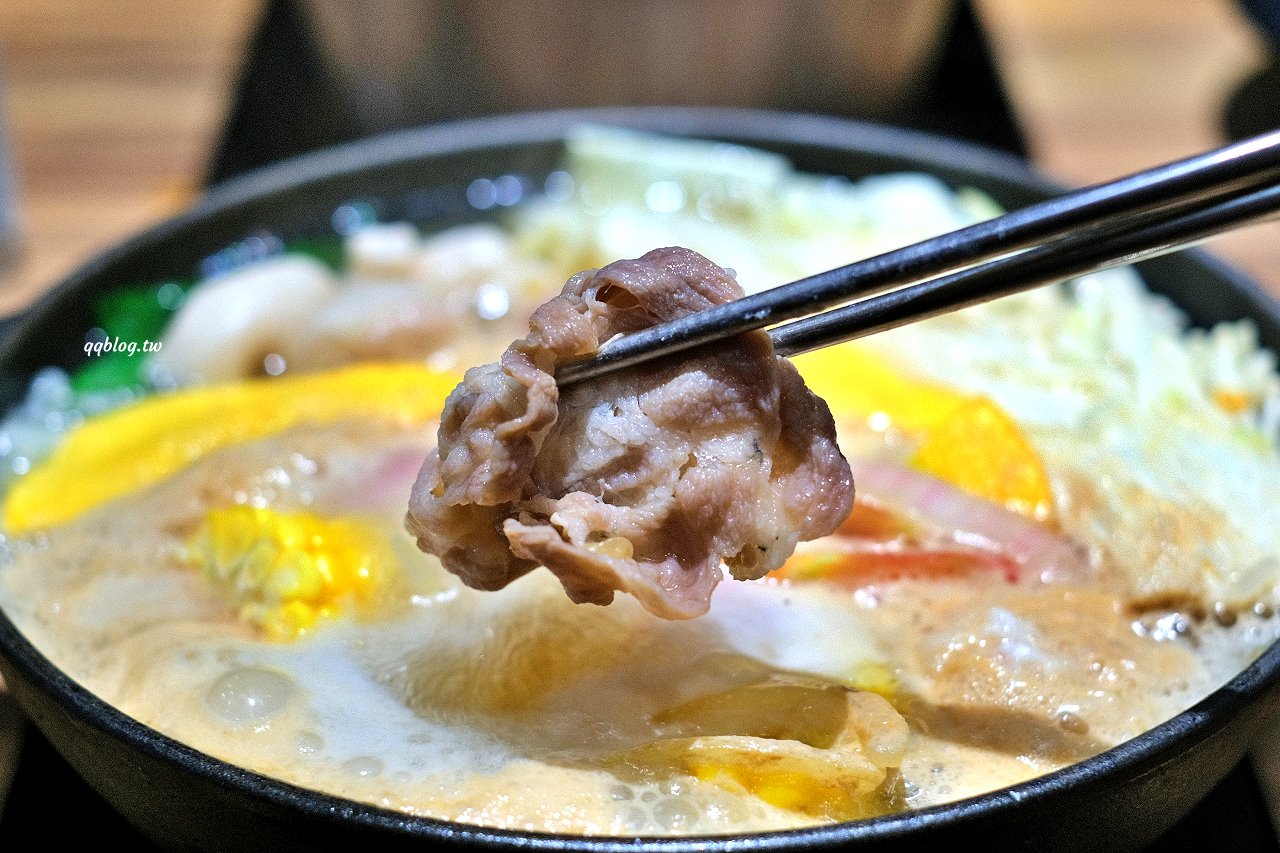 台中豐原︱十二段鍋の物 豐原店．彰化人氣鍋物二代店，野菜、飲料、冰品無限供應 @QQ的懶骨頭