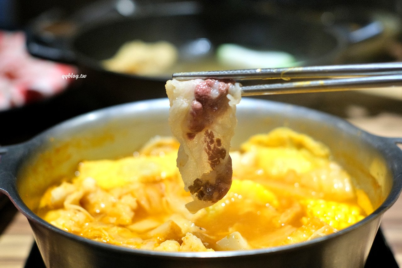 台中豐原︱十二段鍋の物 豐原店．彰化人氣鍋物二代店，野菜、飲料、冰品無限供應 @QQ的懶骨頭