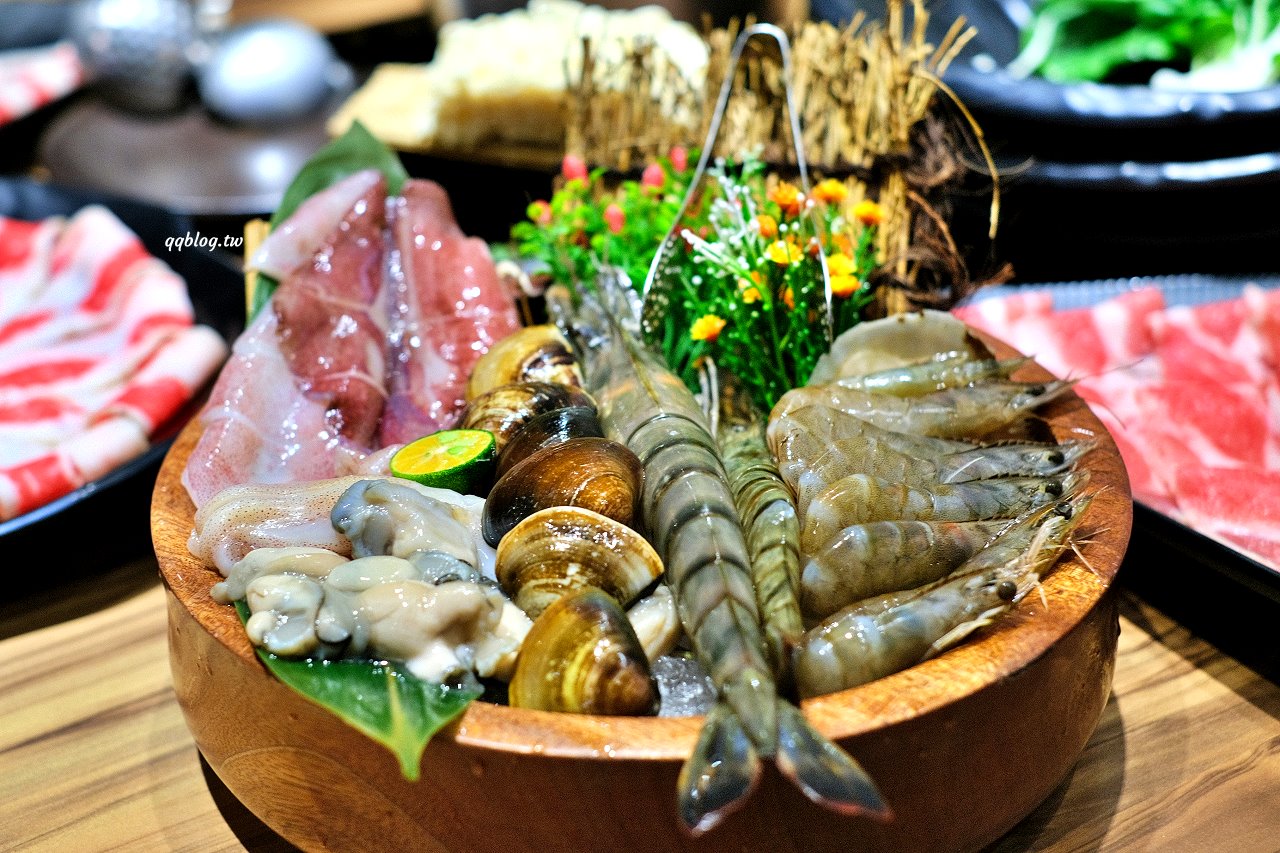 台中豐原︱十二段鍋の物 豐原店．彰化人氣鍋物二代店，野菜、飲料、冰品無限供應 @QQ的懶骨頭