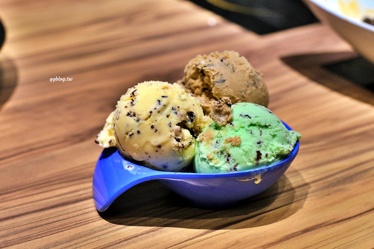 台中豐原︱十二段鍋の物 豐原店．彰化人氣鍋物二代店，野菜、飲料、冰品無限供應 @QQ的懶骨頭
