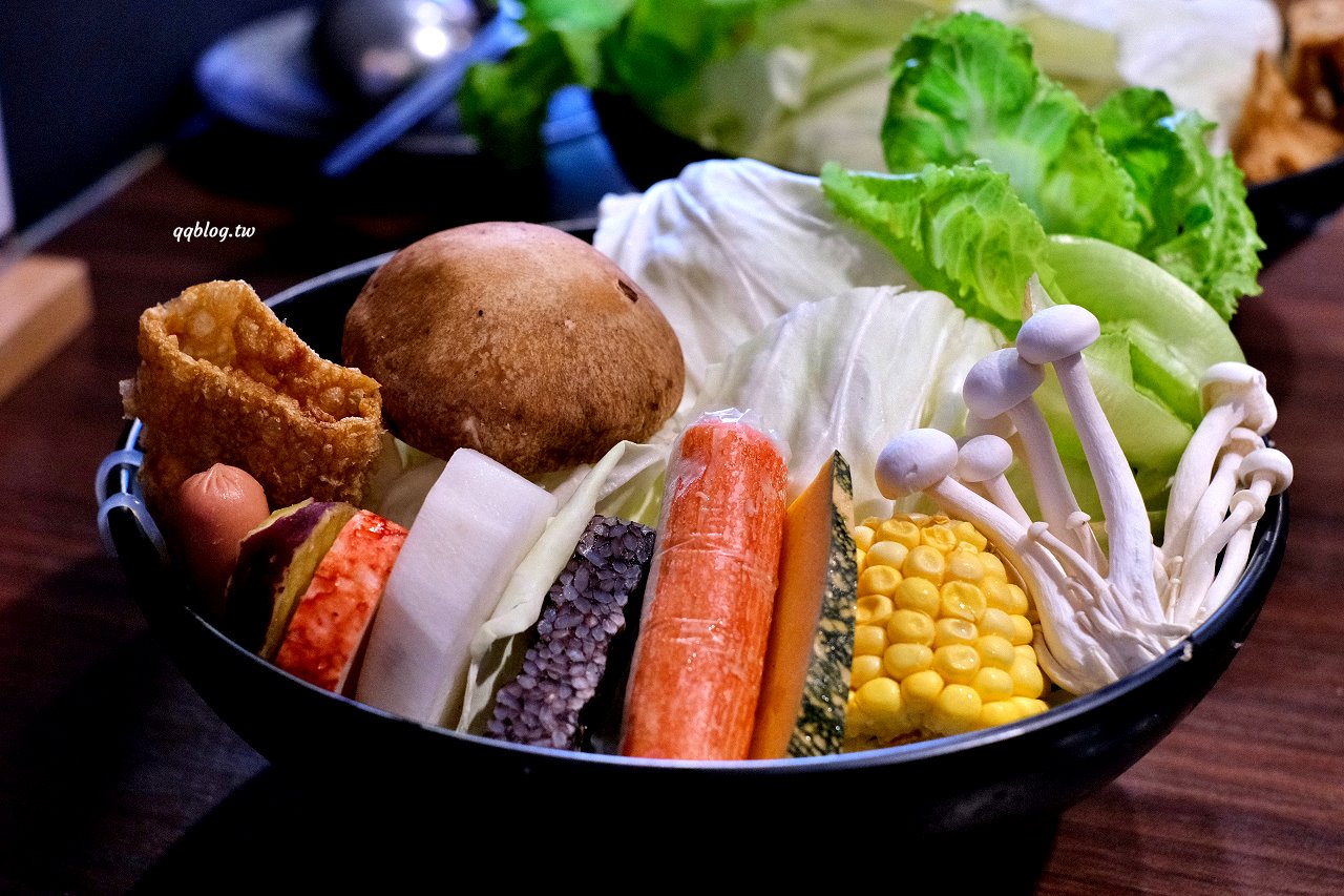 台中沙鹿︱移花宮 鍋物．吃火鍋有日式前菜就算了，加價還有鮭魚丼飯，這不是火鍋店了吧(已歇業) @QQ的懶骨頭