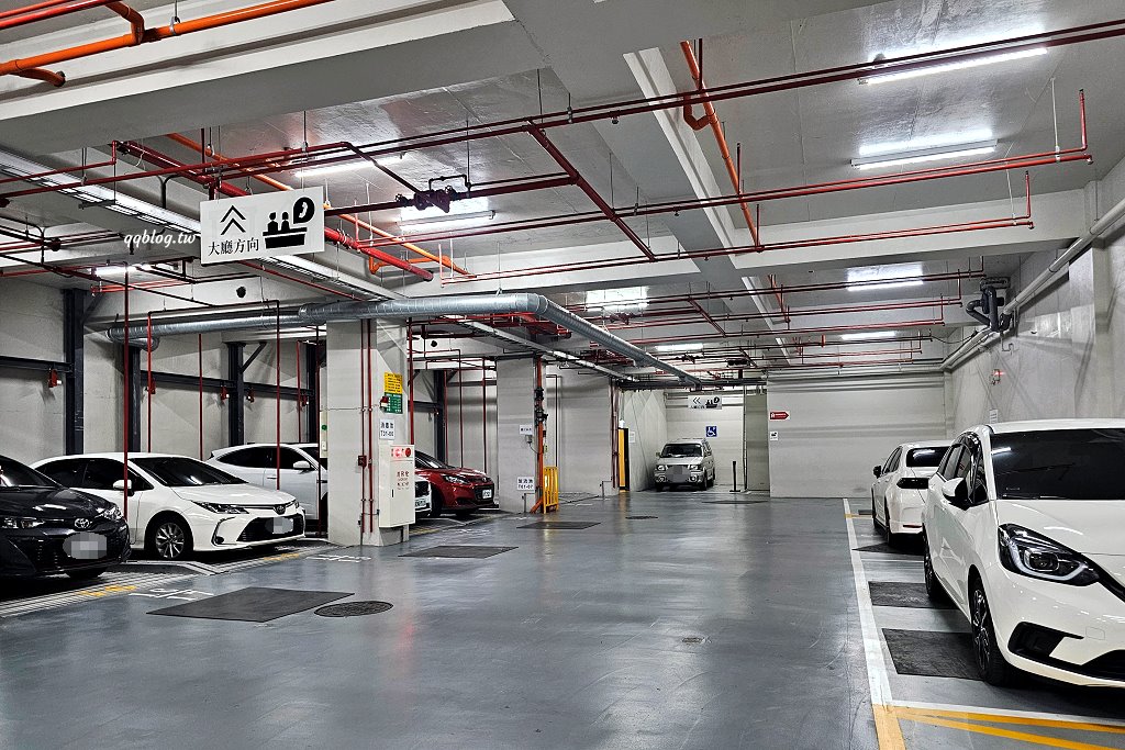 台南住宿︱康橋慢旅 Kindness Day Hotel．康橋系列升級版文青風格飯店，質感升級，點心吧、宵夜、早餐，讓你吃飽飽 @QQ的懶骨頭