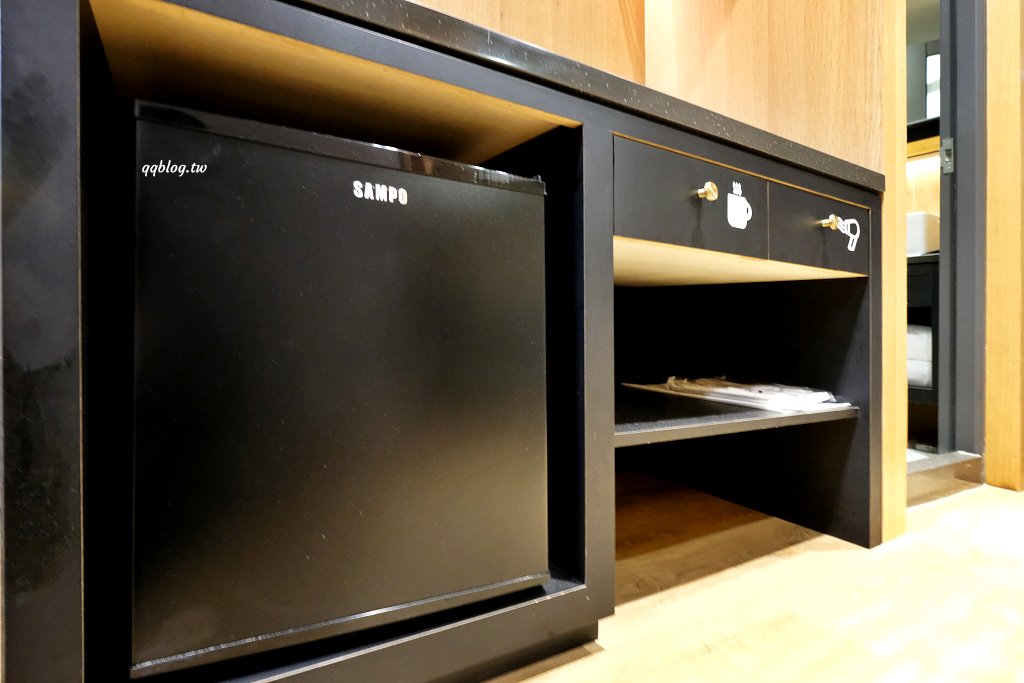 台南住宿︱康橋慢旅 Kindness Day Hotel．康橋系列升級版文青風格飯店，質感升級，點心吧、宵夜、早餐，讓你吃飽飽 @QQ的懶骨頭