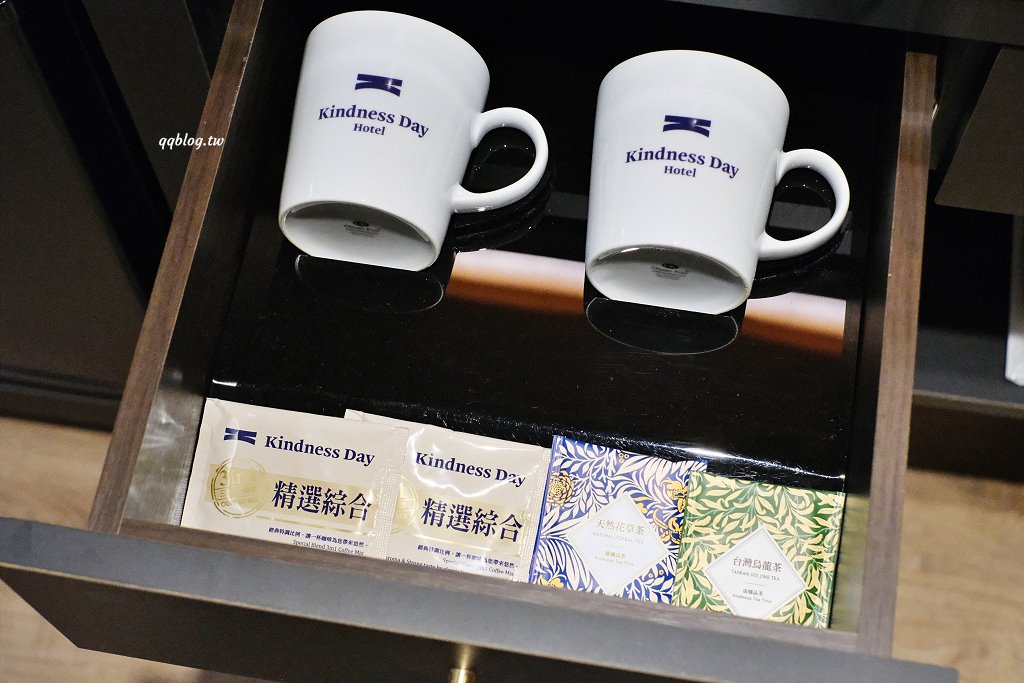 台南住宿︱康橋慢旅 Kindness Day Hotel．康橋系列升級版文青風格飯店，質感升級，點心吧、宵夜、早餐，讓你吃飽飽 @QQ的懶骨頭