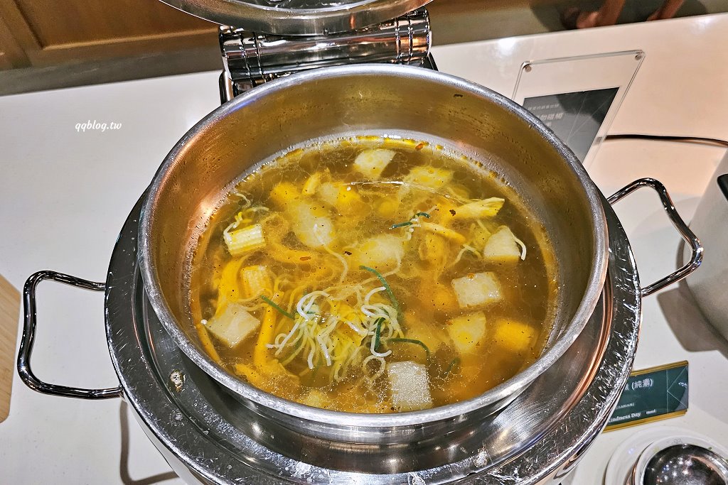 台南住宿︱康橋慢旅 Kindness Day Hotel．康橋系列升級版文青風格飯店，質感升級，點心吧、宵夜、早餐，讓你吃飽飽 @QQ的懶骨頭