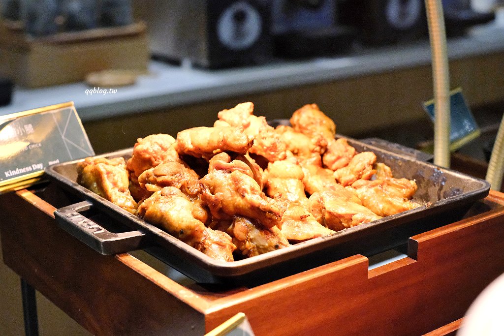 台南住宿︱康橋慢旅 Kindness Day Hotel．康橋系列升級版文青風格飯店，質感升級，點心吧、宵夜、早餐，讓你吃飽飽 @QQ的懶骨頭