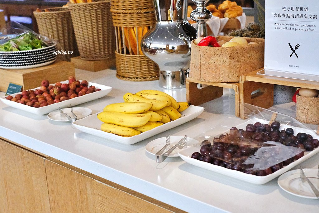 台南住宿︱康橋慢旅 Kindness Day Hotel．康橋系列升級版文青風格飯店，質感升級，點心吧、宵夜、早餐，讓你吃飽飽 @QQ的懶骨頭