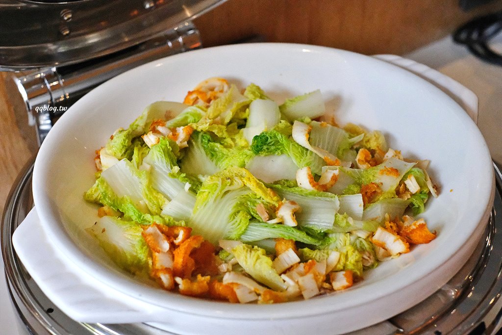 台南住宿︱康橋慢旅 Kindness Day Hotel．康橋系列升級版文青風格飯店，質感升級，點心吧、宵夜、早餐，讓你吃飽飽 @QQ的懶骨頭