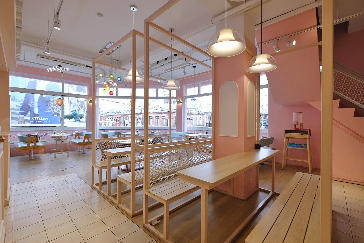 雲林斗六︱Immense 恬恬．蛋糕造型建築很吸睛，粉紅色系少女心噴發 @QQ的懶骨頭