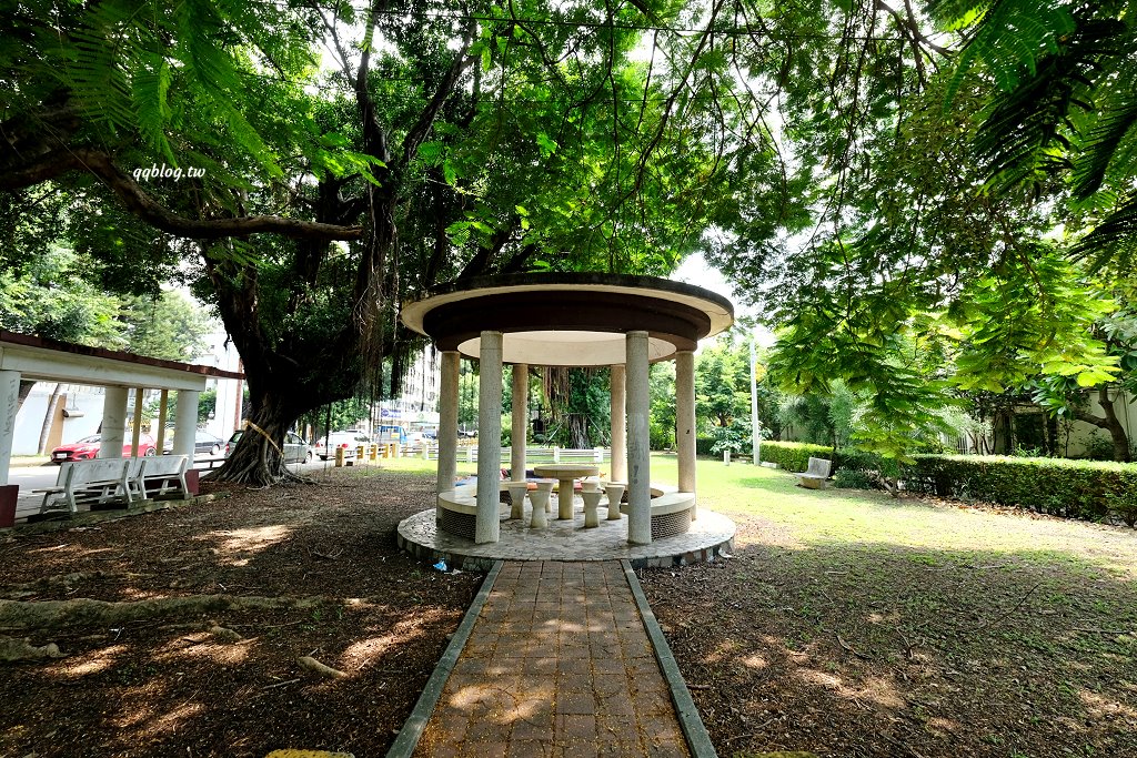 台中南屯︱花毛かき氷喫茶．隱身在黎明新村裡的老宅冰品店，限定口味也很值得一試 @QQ的懶骨頭